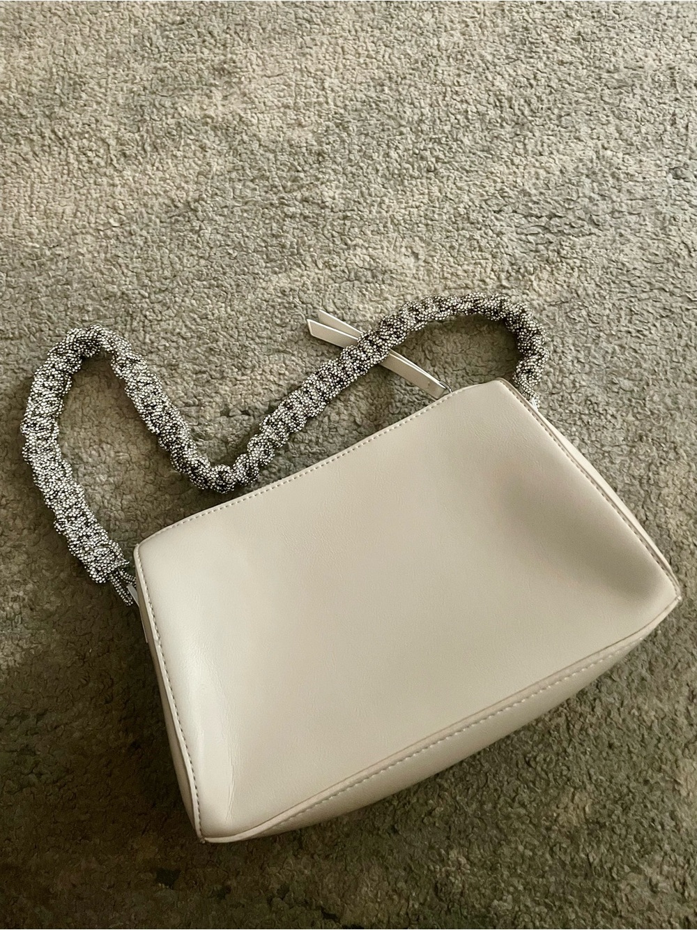Women's Cream Shoulder Bag with Decorative Chain Strap